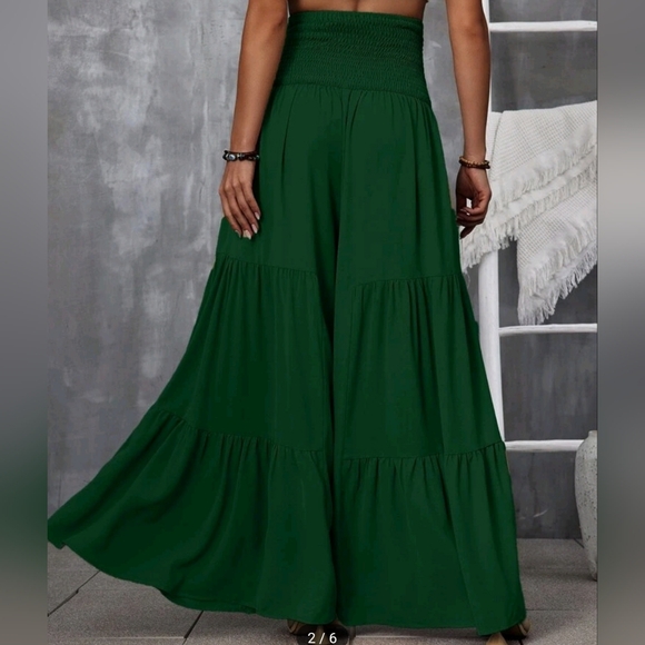 NWOT Elegant Green Layered Pants - Picture 4 of 4